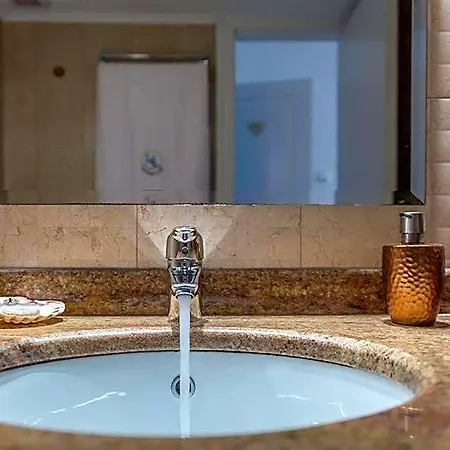 Zampeta Hotel 3*